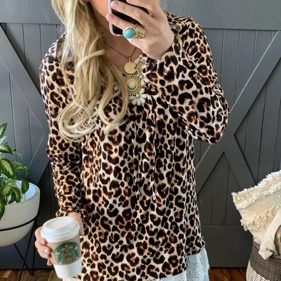 New Plus Size Leopard Animal Print Hooded Blouse - Picture 6 of 8